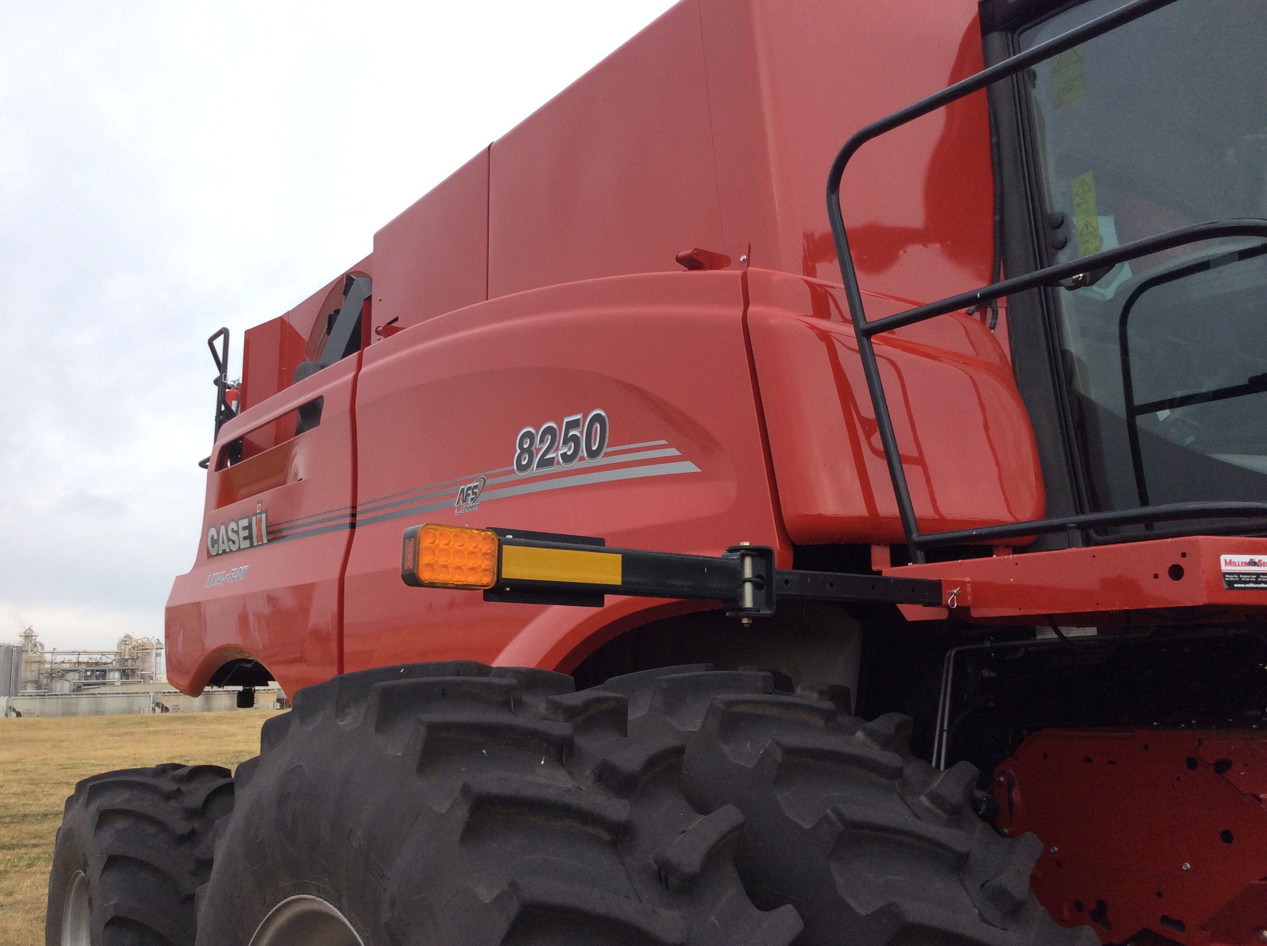 2022 Case IH AXIAL-FLOW 8250 COMBINE MY22 Combine