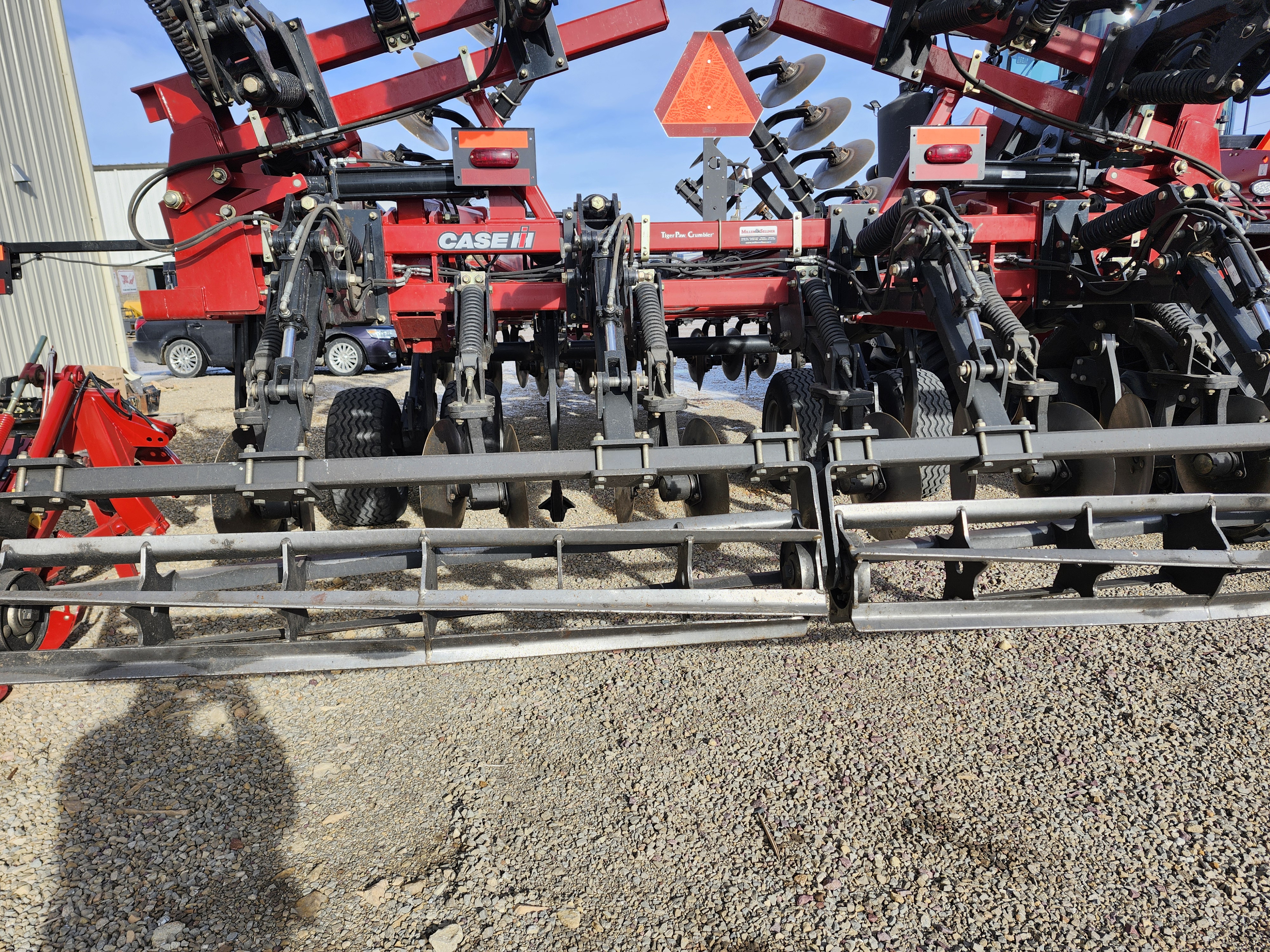 2019 Case IH ECOLO-TIGER 875:-Parabolic Shank-Spring Reset:-22 Deep Tillage