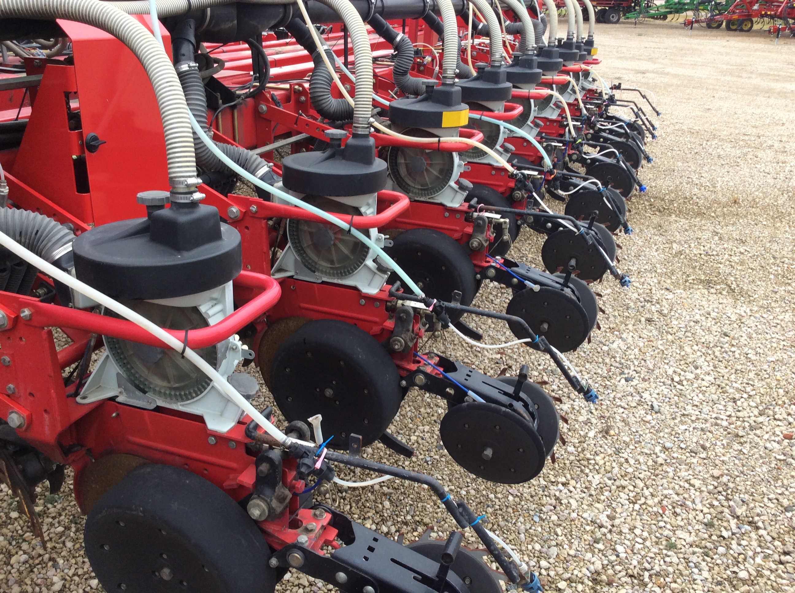 2011 AGCO White 8524 Planter