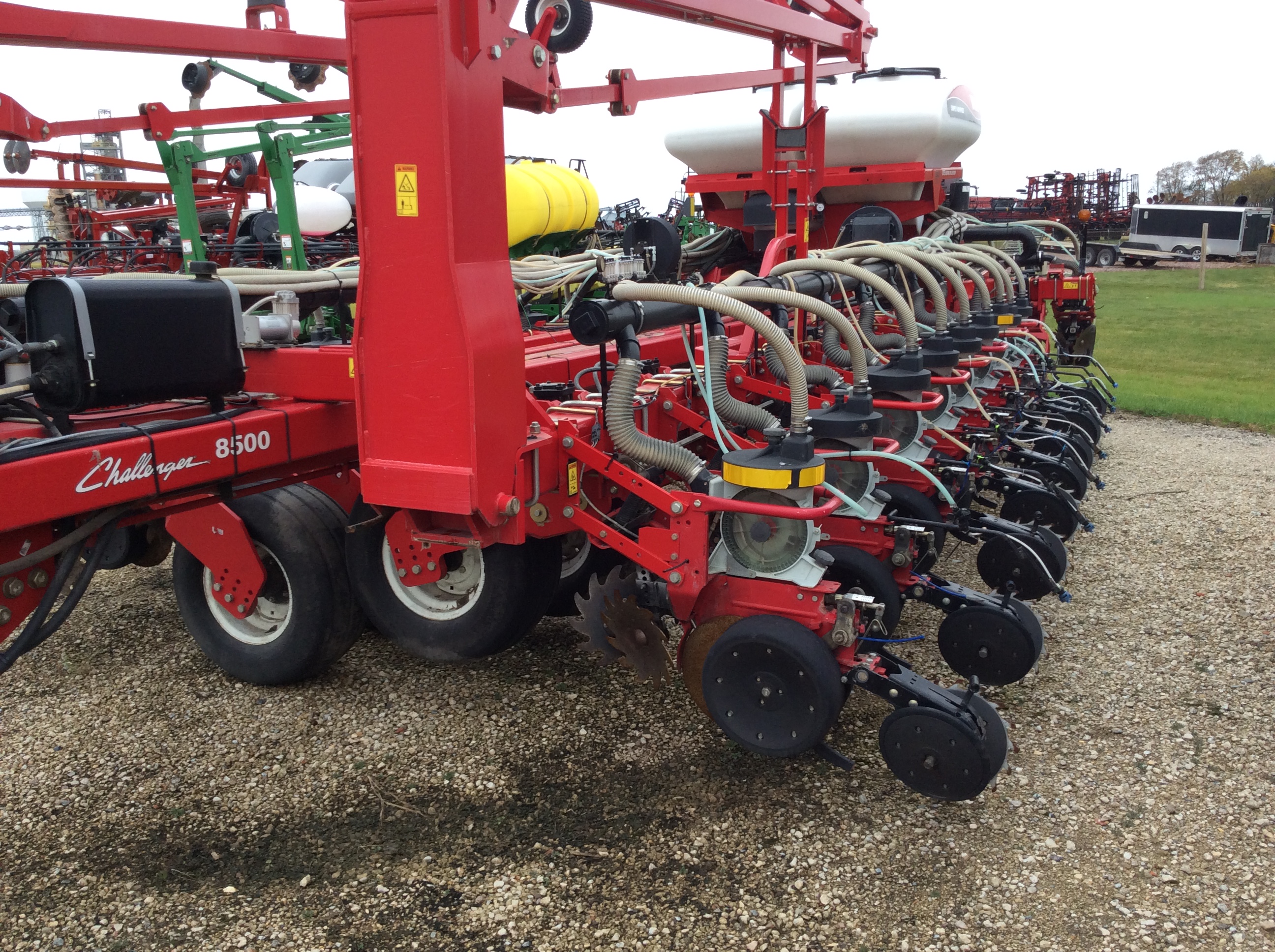 2011 AGCO White 8524 Planter