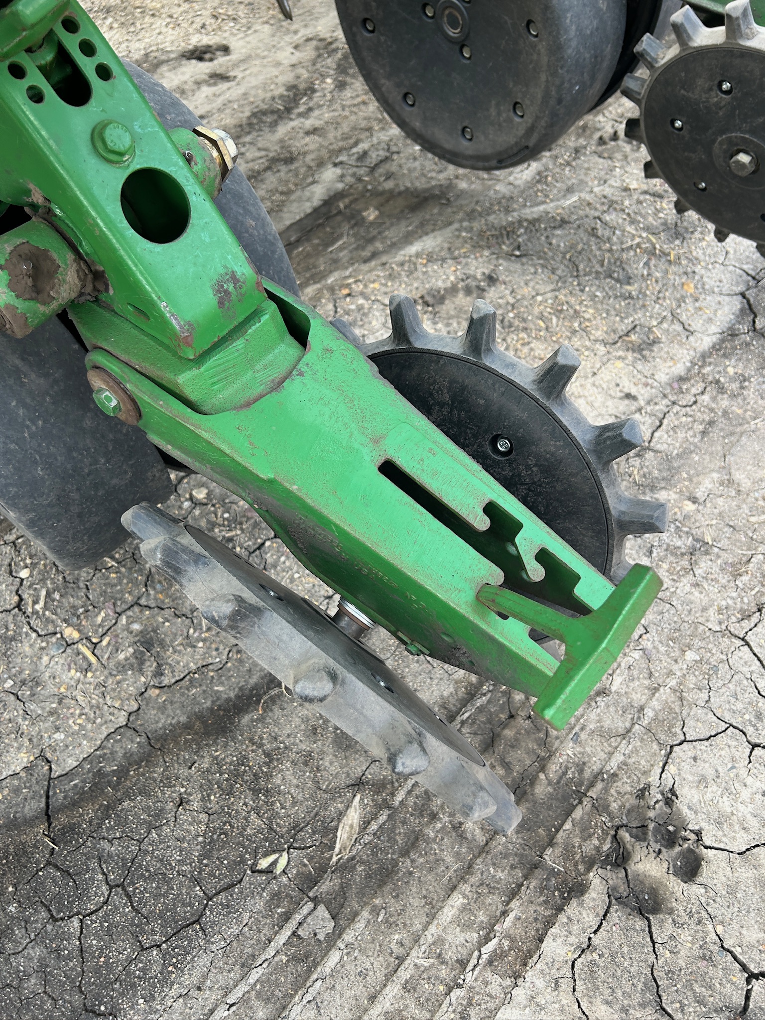 2002 John Deere 1770NT 16R30 w/Liq Planter