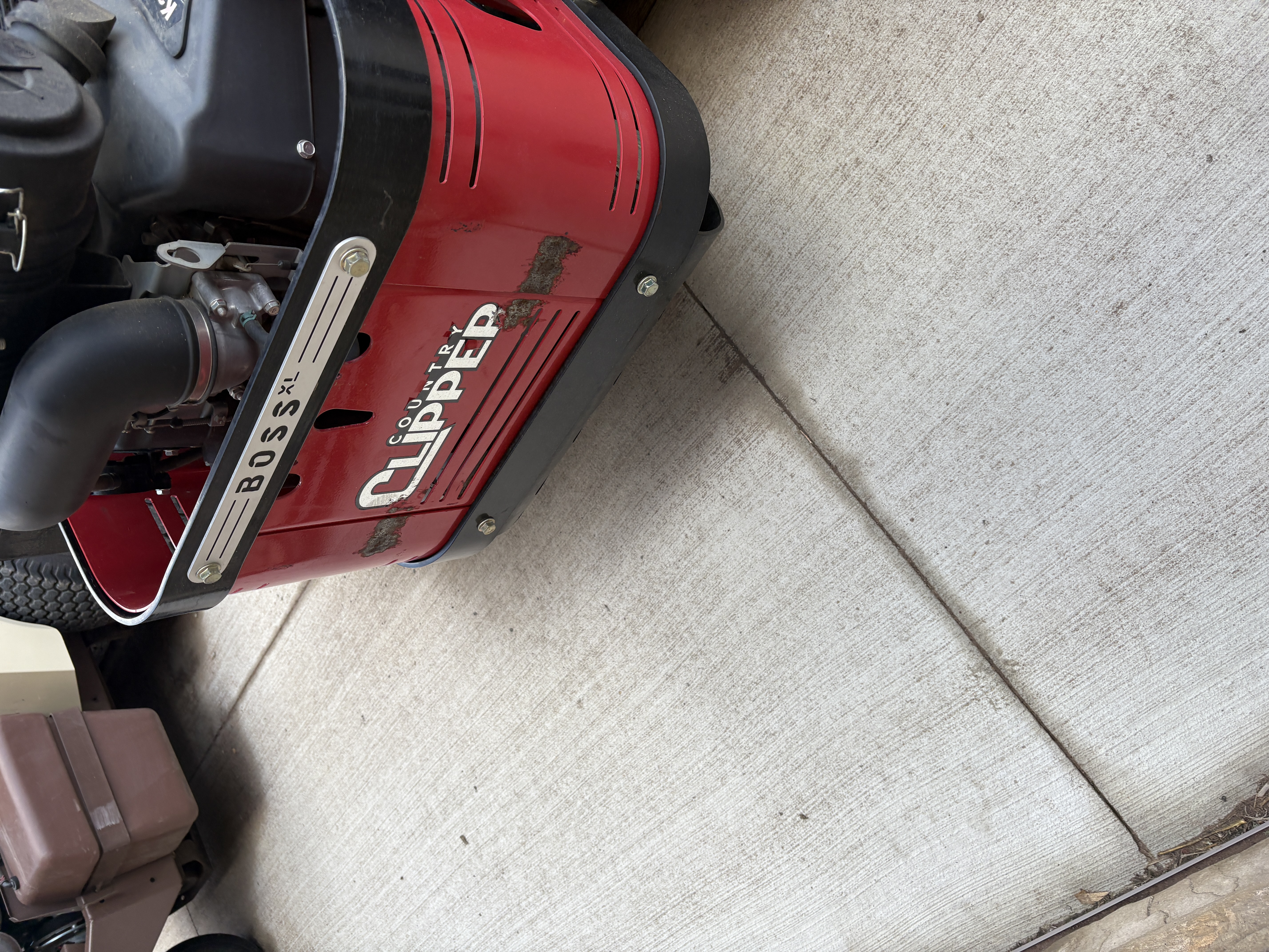 2020 Country Clipper 3572KAJ-9010 BOSS Mower/Zero Turn