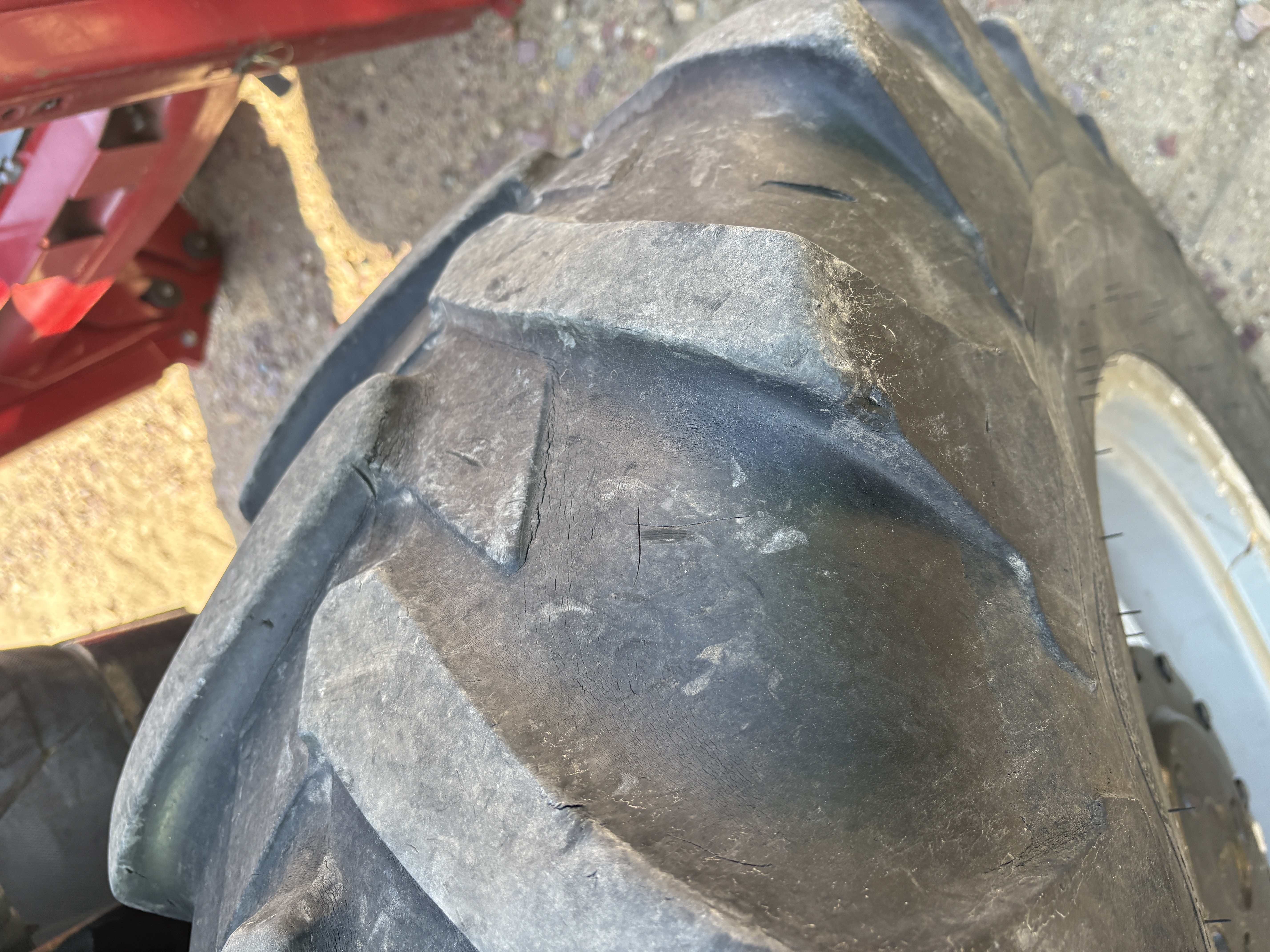 2016 Case IH Farmall 110U with L745 Loader Tractor