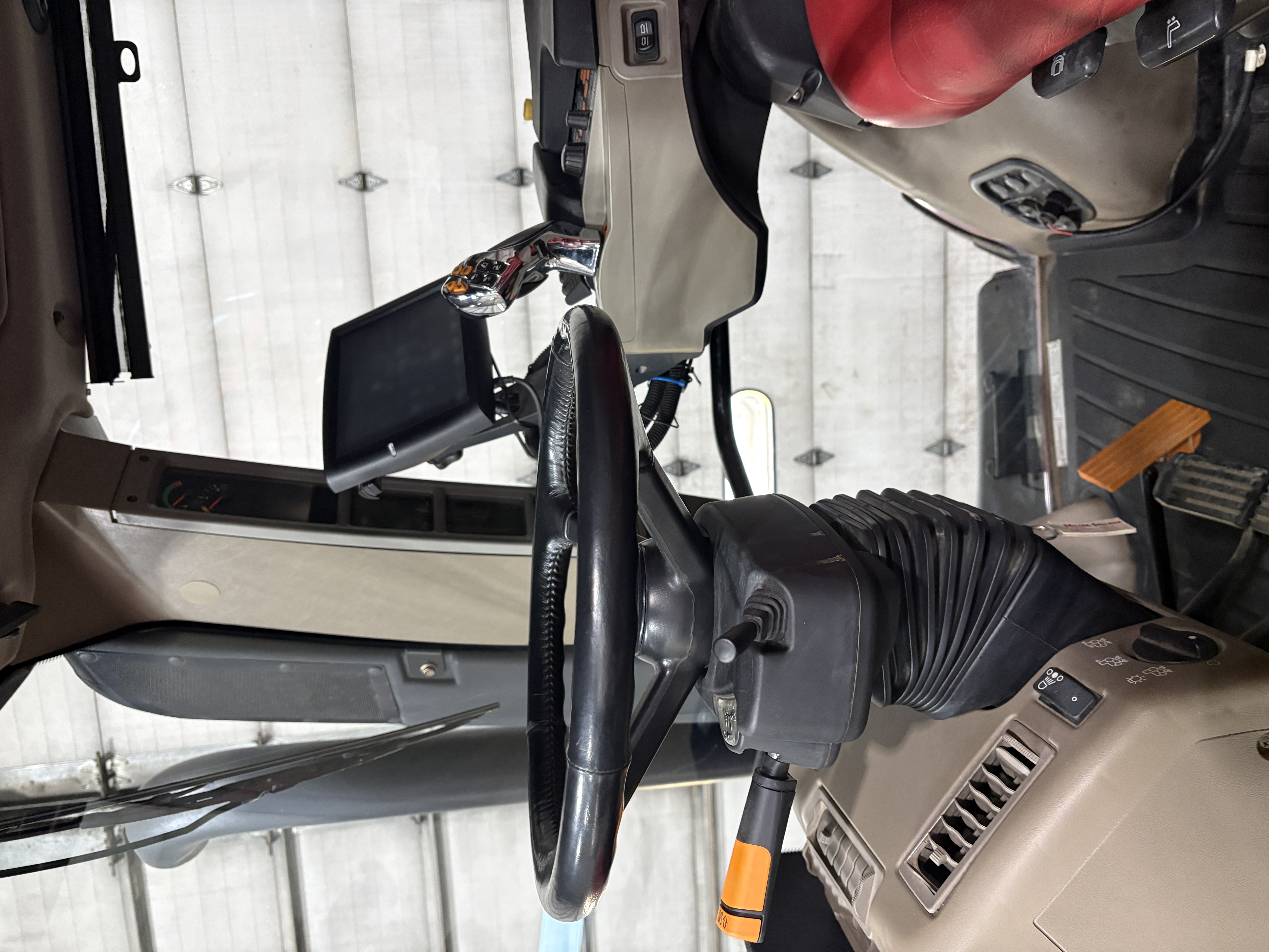 2011 Case IH 290 Magnum Tractor