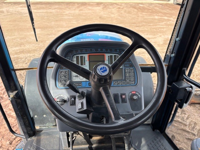 1996 New Holland 8870 Tractor