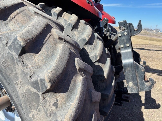 2008 Case IH 335 Tractor