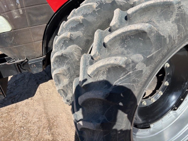 2008 Case IH 335 Tractor