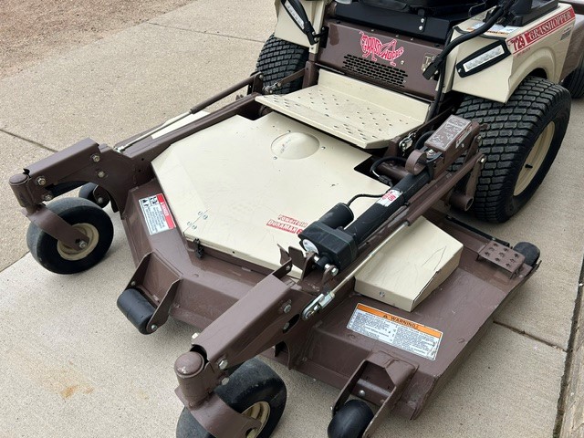 2022 Grasshopper 729BT Big Block-61" Rear Discharge Deck Mower/Zero Turn