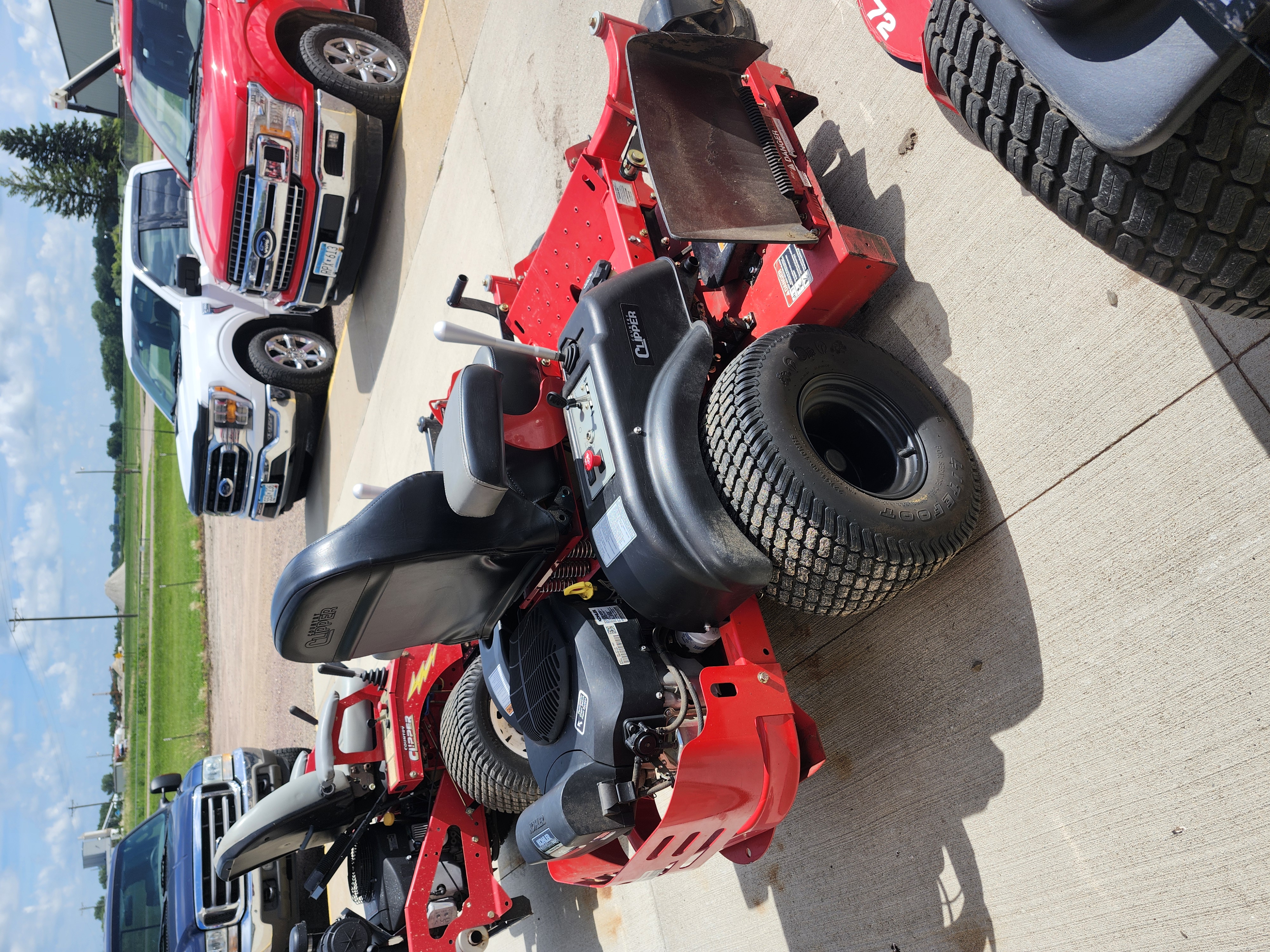 2020 Country Clipper 2660koj-c305 XLT 60" Mower/Zero Turn