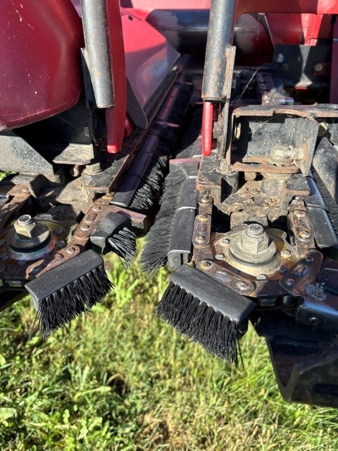 2005 Case IH 2208 Header Corn Head