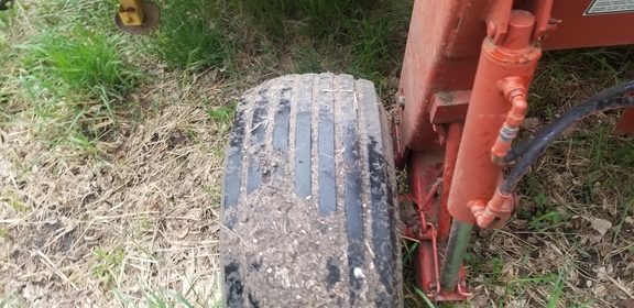 1999 New Holland 1475 Mower Conditioner