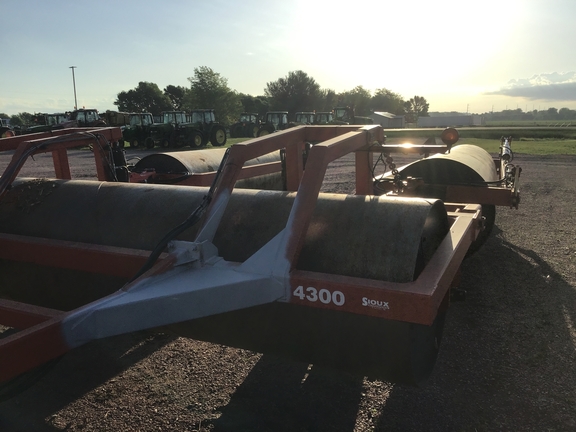 Riteway 4300 Roller