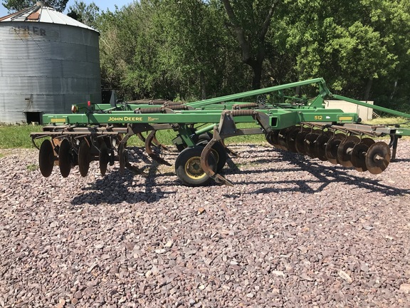 2006 John Deere 512 Disk Ripper