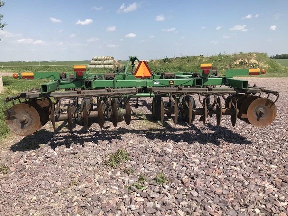 2006 John Deere 512 Disk Ripper