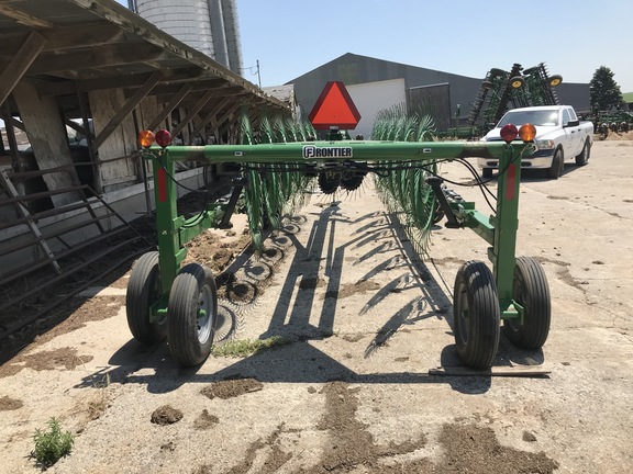 2018 John Deere WR1214C Rake