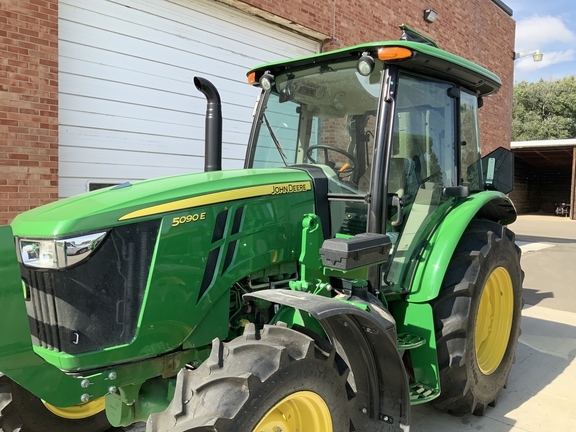 2023 John Deere 5090E Tractor