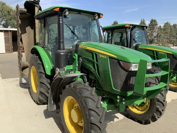 2023 John Deere 5090E Tractor