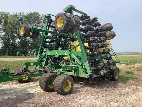 2022 John Deere N540C Air Seeder