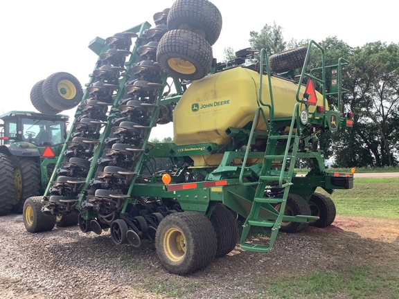 2022 John Deere N540C Air Seeder