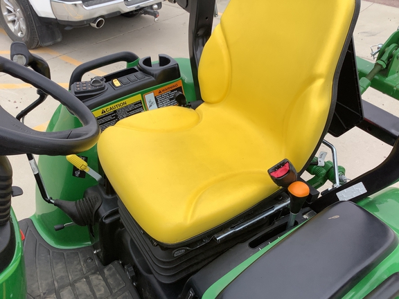 2023 John Deere 3046R Tractor Compact