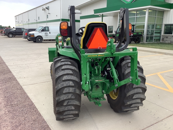 2023 John Deere 3046R Tractor Compact