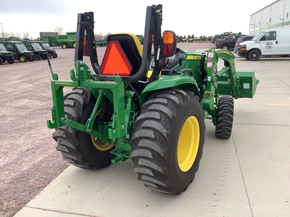 2023 John Deere 3046R Tractor Compact