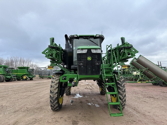 2023 John Deere 410R Sprayer/High Clearance