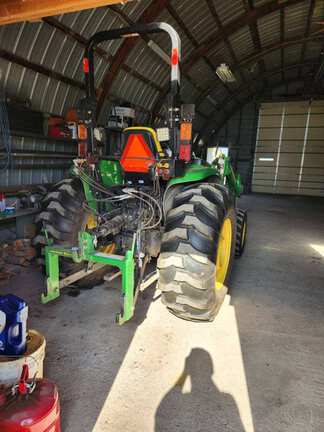 2013 John Deere 4720 Tractor Compact