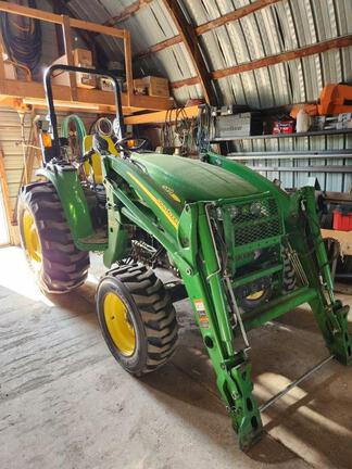 2013 John Deere 4720 Tractor Compact