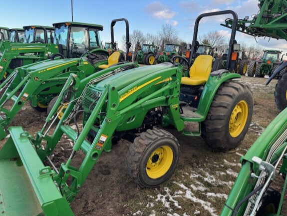 2013 John Deere 4720 Tractor Compact