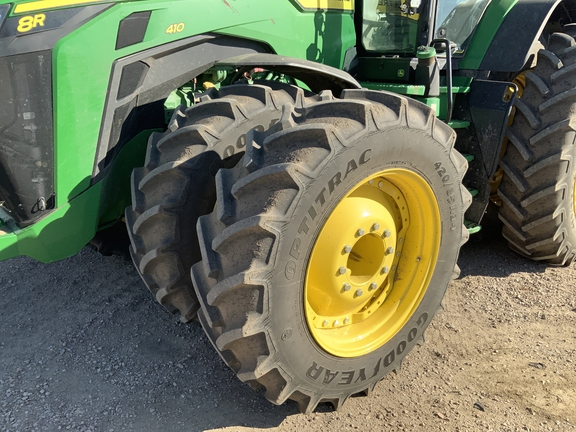 2023 John Deere 8R 410 Tractor