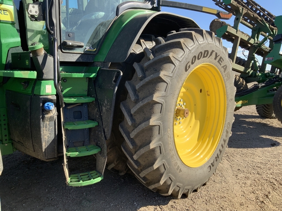 2023 John Deere 8R 410 Tractor