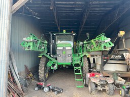 2016 John Deere R4045 Sprayer/High Clearance