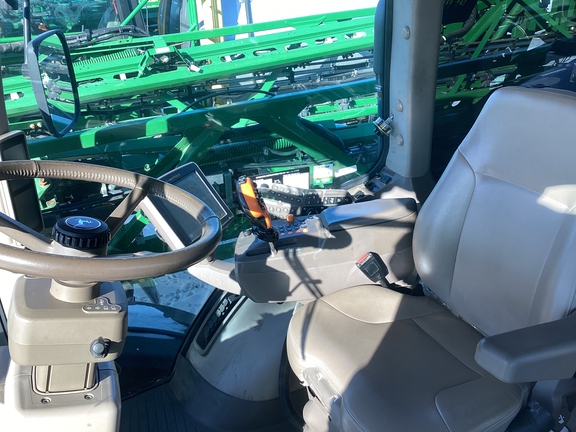 2016 John Deere R4045 Sprayer/High Clearance