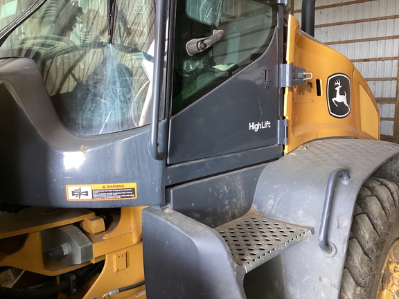 2023 John Deere 344L Compact Utility Loader