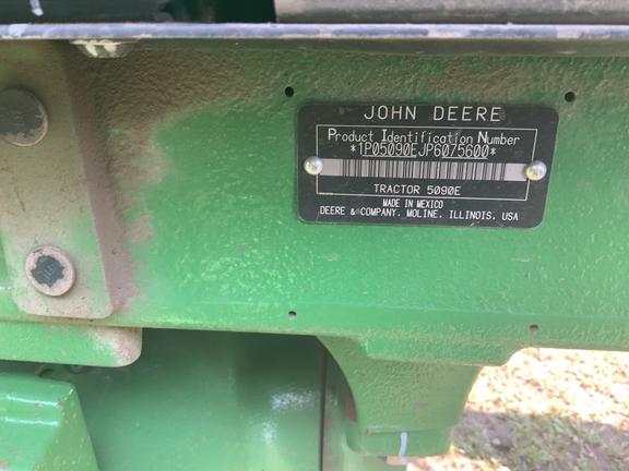 2023 John Deere 5090E Tractor