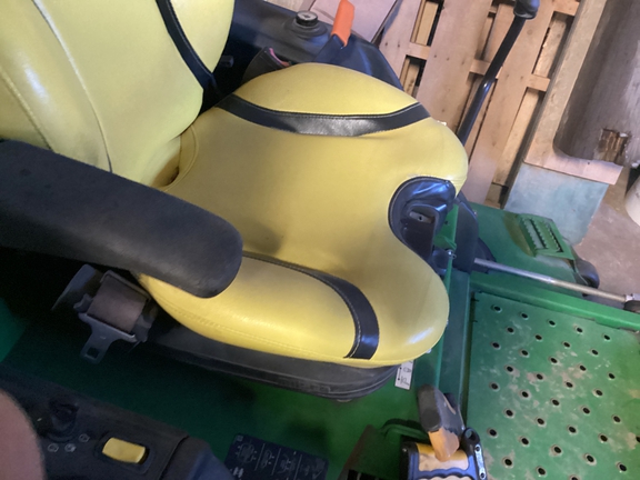 2020 John Deere Z997 Mower/Front Deck