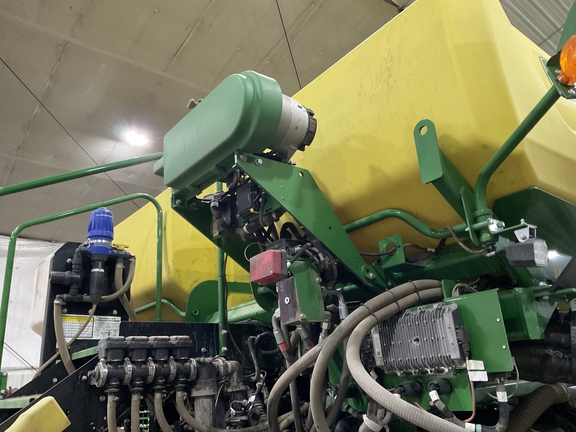 2022 John Deere DB60 Planter