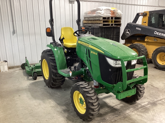 2023 John Deere 3039R Tractor Compact