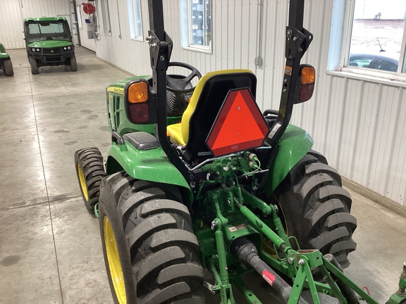 2023 John Deere 3039R Tractor Compact