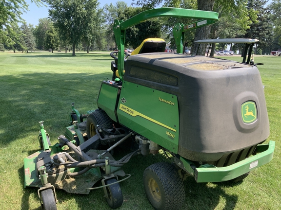 2024 John Deere WAM1600 Mower Deck