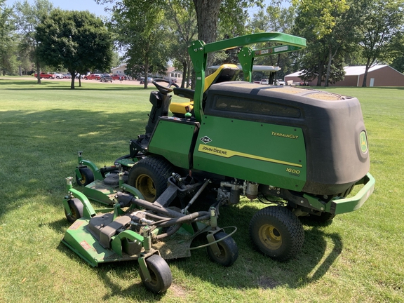 2024 John Deere WAM1600 Mower Deck