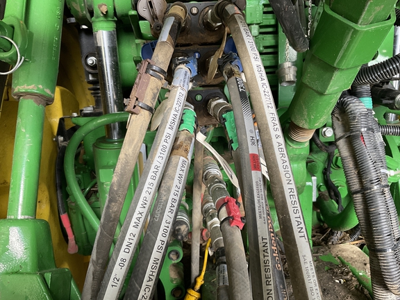 2022 John Deere N540C Air Seeder