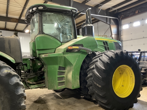 2019 John Deere 9520R Tractor 4WD