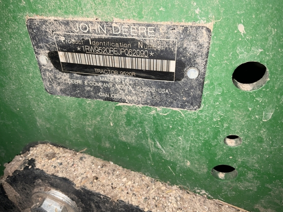 2019 John Deere 9520R Tractor 4WD