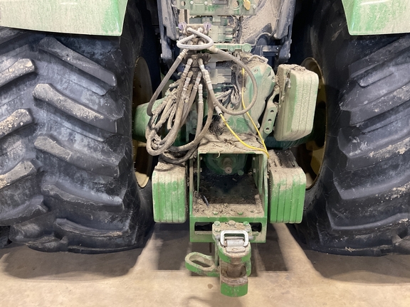 2019 John Deere 9520R Tractor 4WD