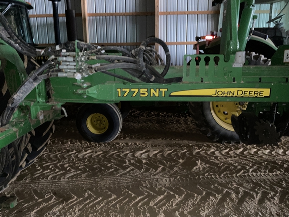 2019 John Deere 1775NT Planter