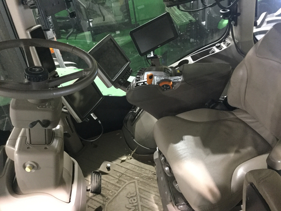 2021 John Deere 9620R Tractor 4WD