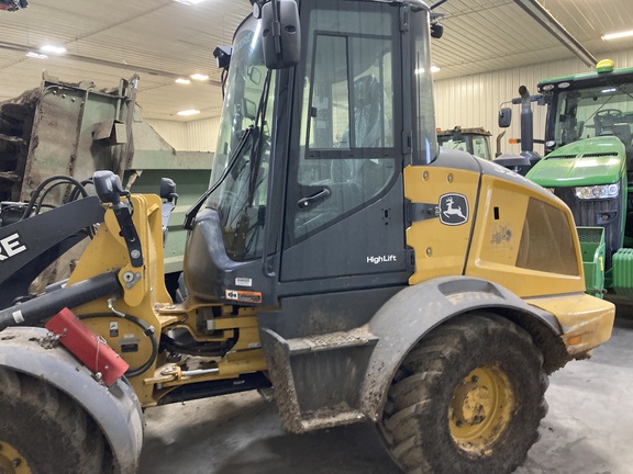 2023 John Deere 324L Compact Utility Loader