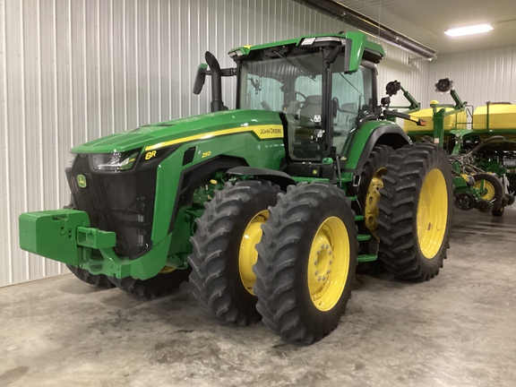 2023 John Deere 8R 250 Tractor